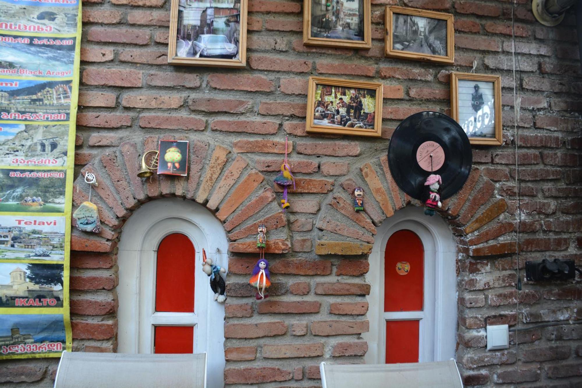 Old House Luca Hotel Tbilisi Exterior foto